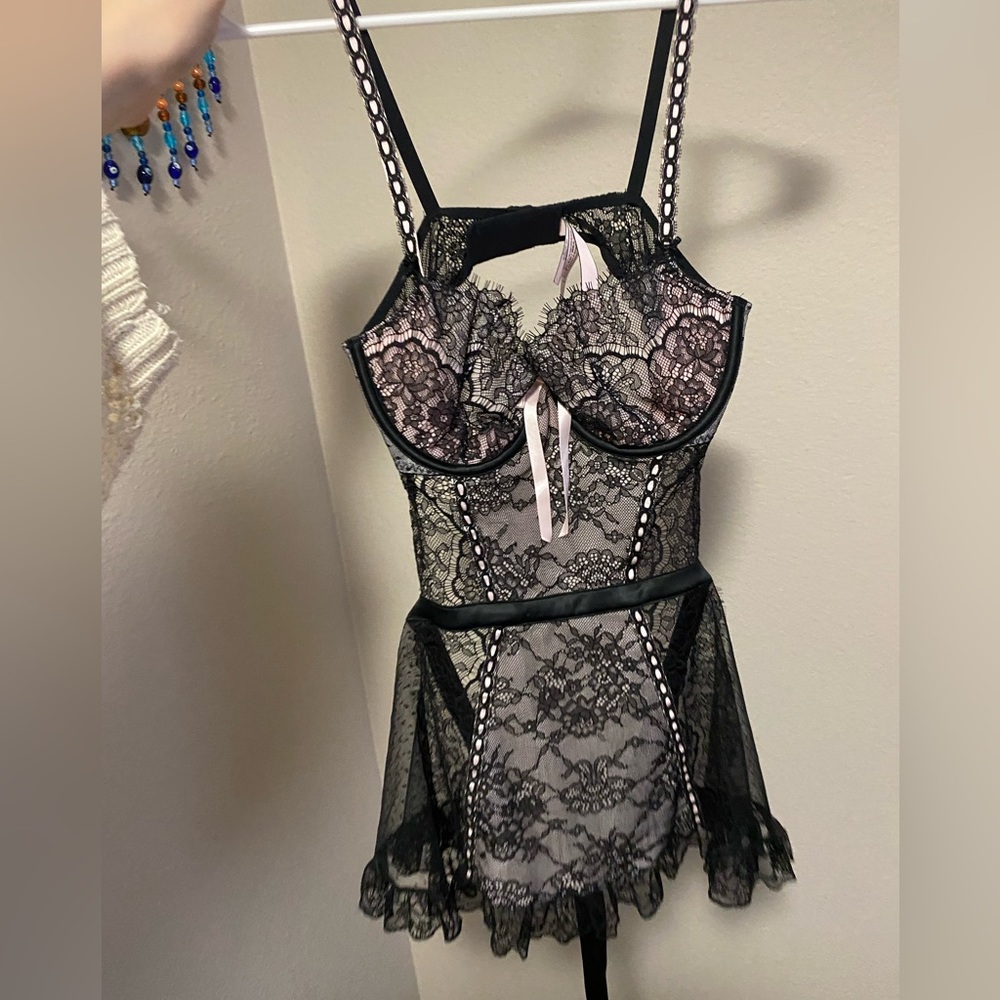 Victoria’s Secret Teddy NEW Size Medium